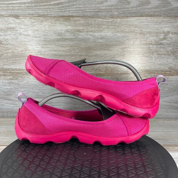 Crocs Woman's Pink Busy Fay Slip On Ballet Dance Flats Size 9 - Picture 6 of 8